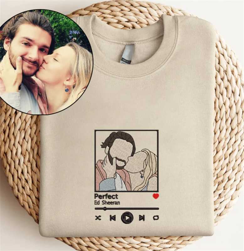 Coppia personalizzata - Disegno di famiglia su una linea, regalo personalizzato per San Valentino, regalo per anniversario di matrimonio