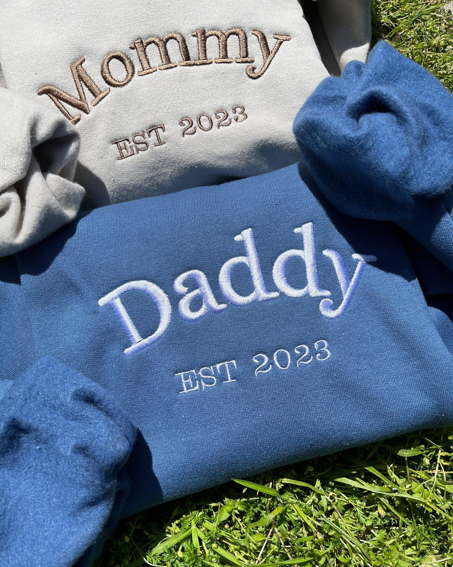 Felpa girocollo ricamata "La mamma non ha papà", felpa "Io sono silenzioso", maglione premaman, regalo per la mamma e il papà, idea regalo per baby shower, neonato