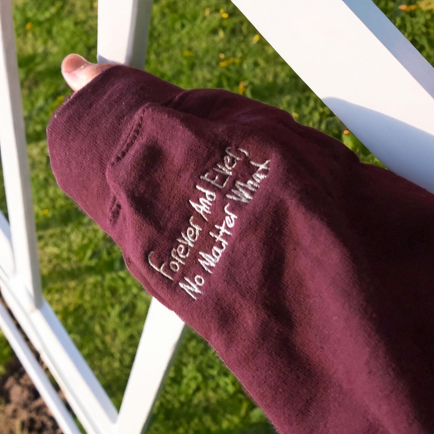 Felpa personalizzata con ricamo della tua scritta, maglietta con messaggio di coppia ricamato, felpa coordinata per coppia, regalo personalizzato per lui e per lei