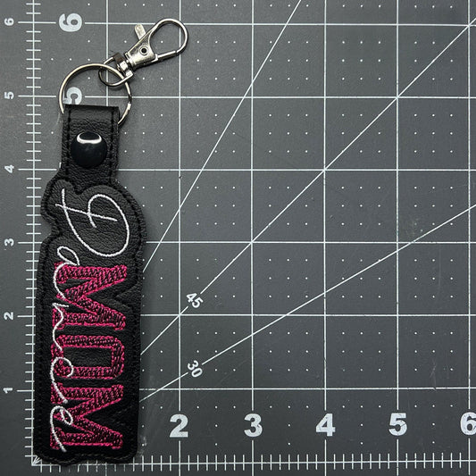 Portachiavi "Ballerina Mom" - Regalo Ricamato A Mano Per La Mamma - Portachiavi O Ciondolo Per Borsa