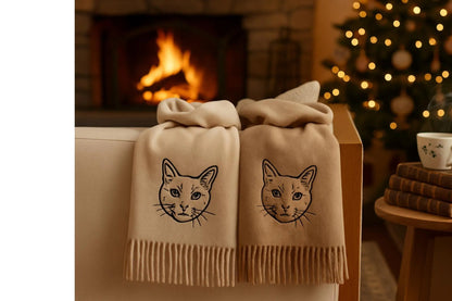 Fai ricamare il tuo animale domestico! Una sciarpa personalizzata unica è il regalo perfetto.