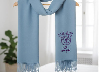 Fai ricamare il tuo animale domestico! Una sciarpa personalizzata unica è il regalo perfetto.