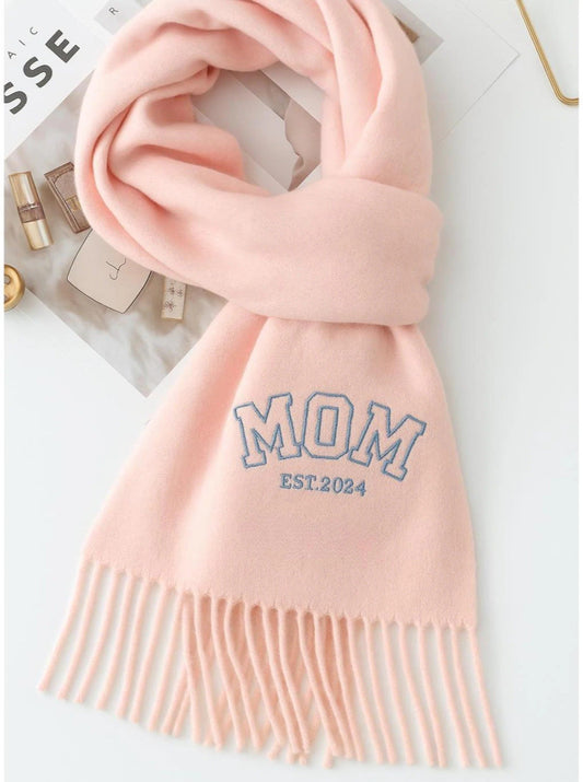 Sciarpa di lana ricamata con nome – Accessorio invernale personalizzato da regalare